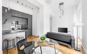 Luxury Apartment In The Center